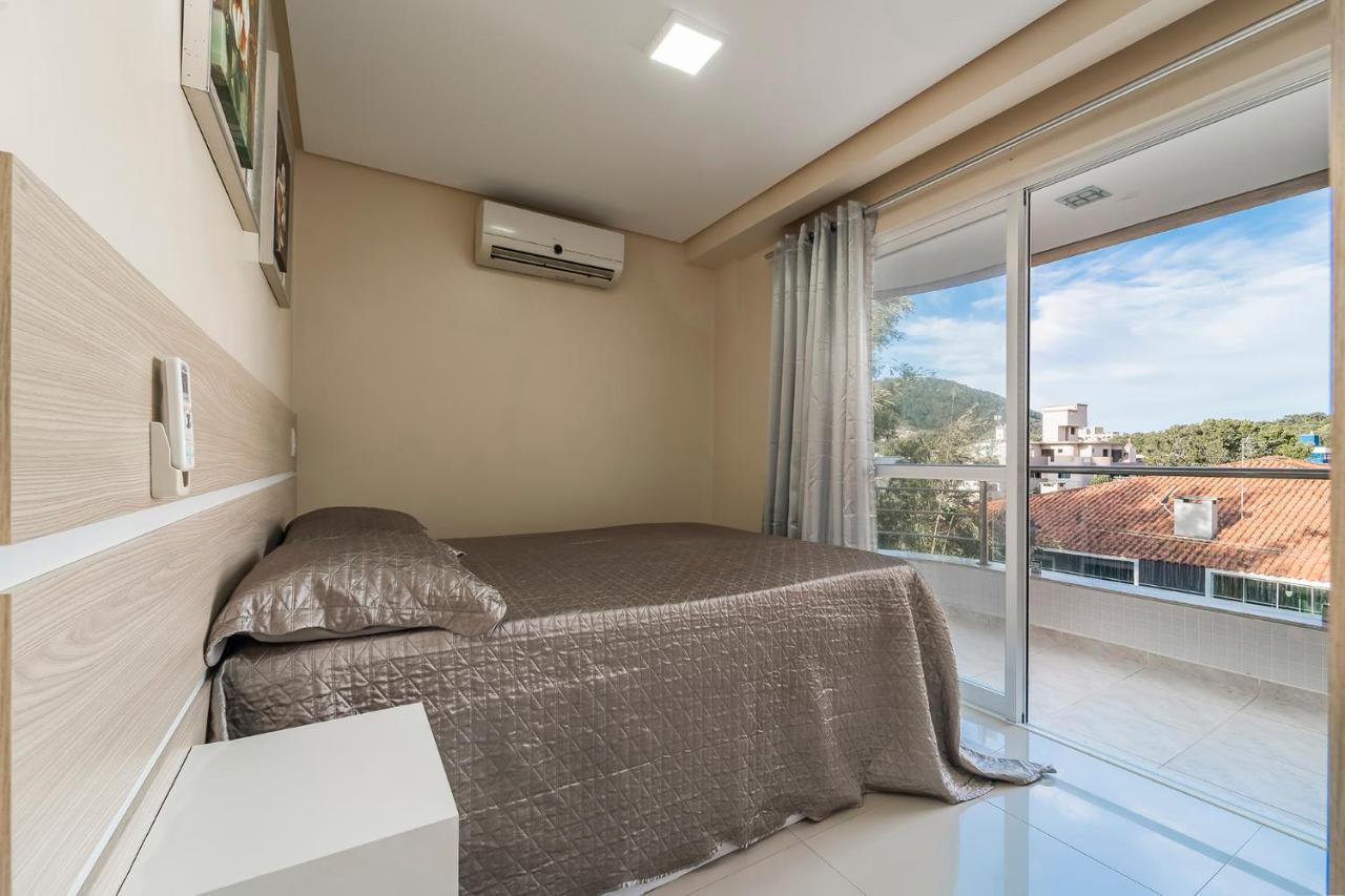 Residencial Edite No Centro De Bombinha บอมบินญัส ภายนอก รูปภาพ